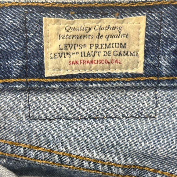 Levi’s Premium 501 Original Fit Women’s Jeans - Picture 6 of 9